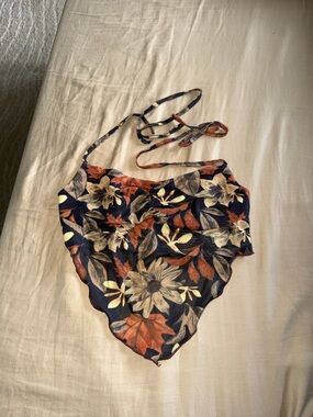 Women’s brand new Multicoloured floral stylish cute top blouse shirt size small